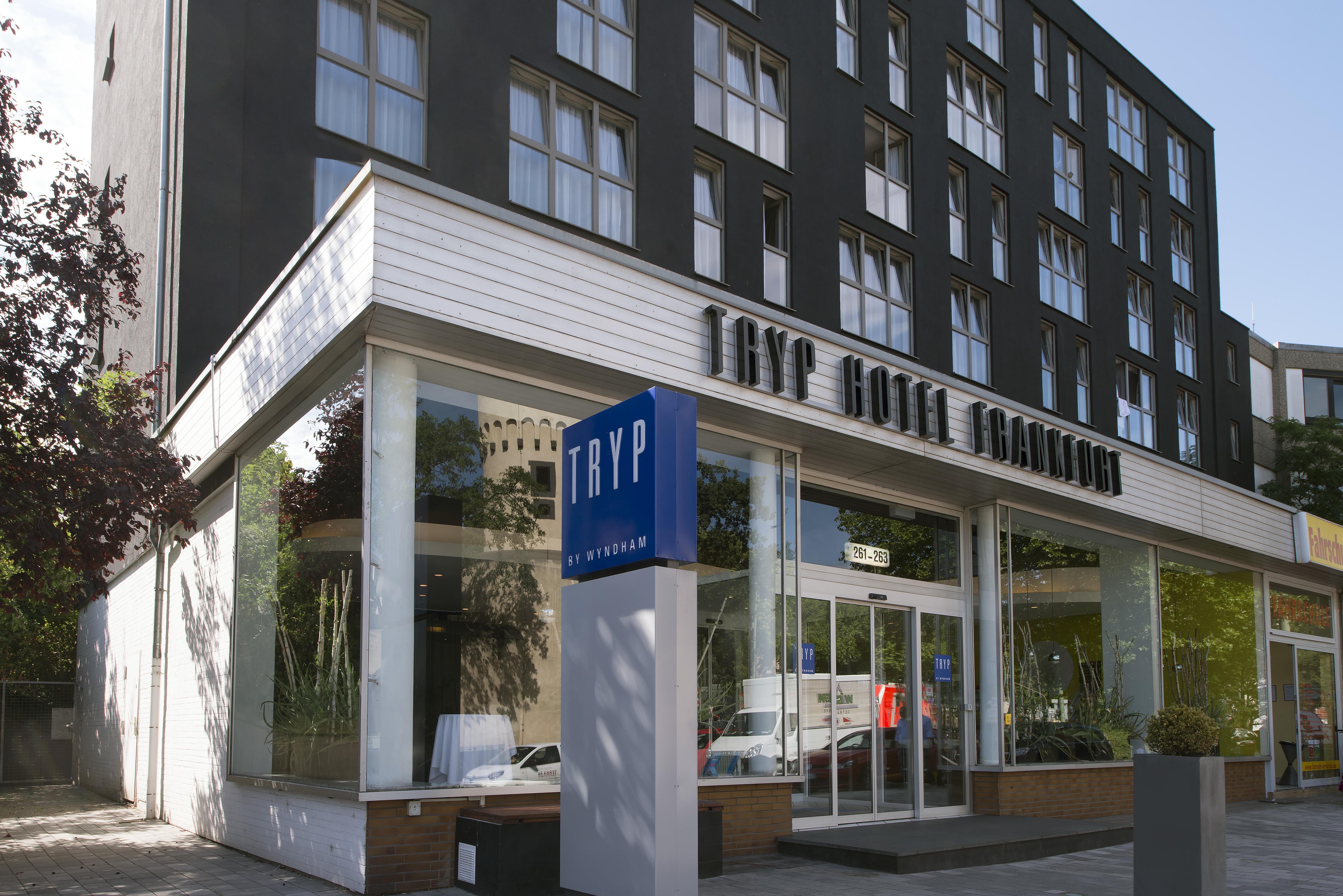 Tryp By Wyndham Frankfurt Hotel Frankfurt am Main Exterior photo